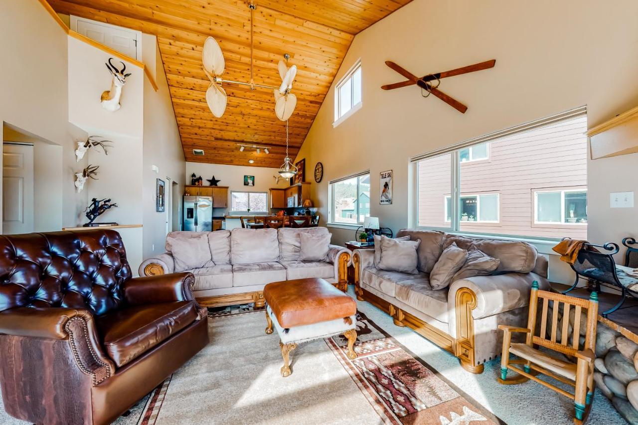 Firelight Chalet 94 Big Sky Extérieur photo